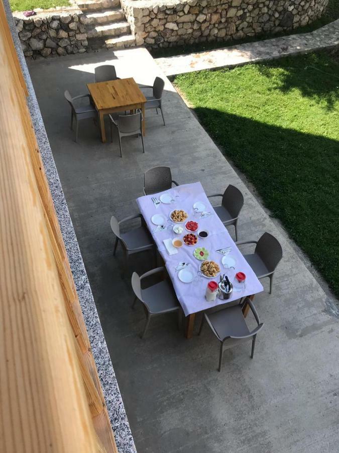 Bujtina Zici Hotell Theth Eksteriør bilde